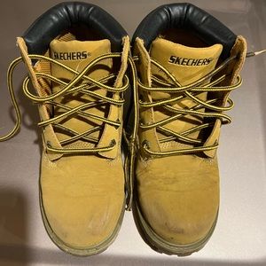 Boys work boots